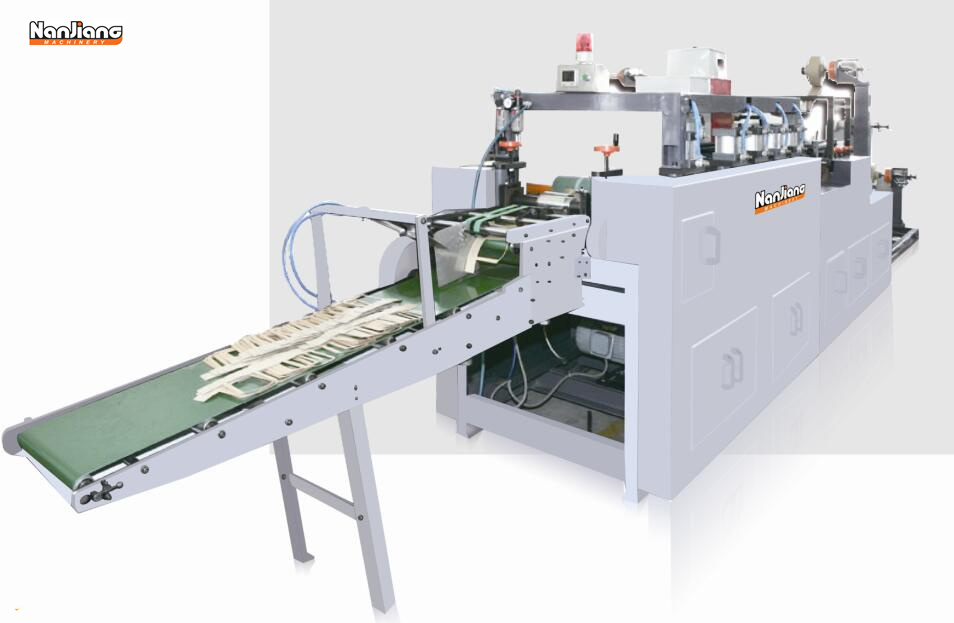 Machine de fabrication de poignée de papier à courroie plate à angle droit WFD100-2